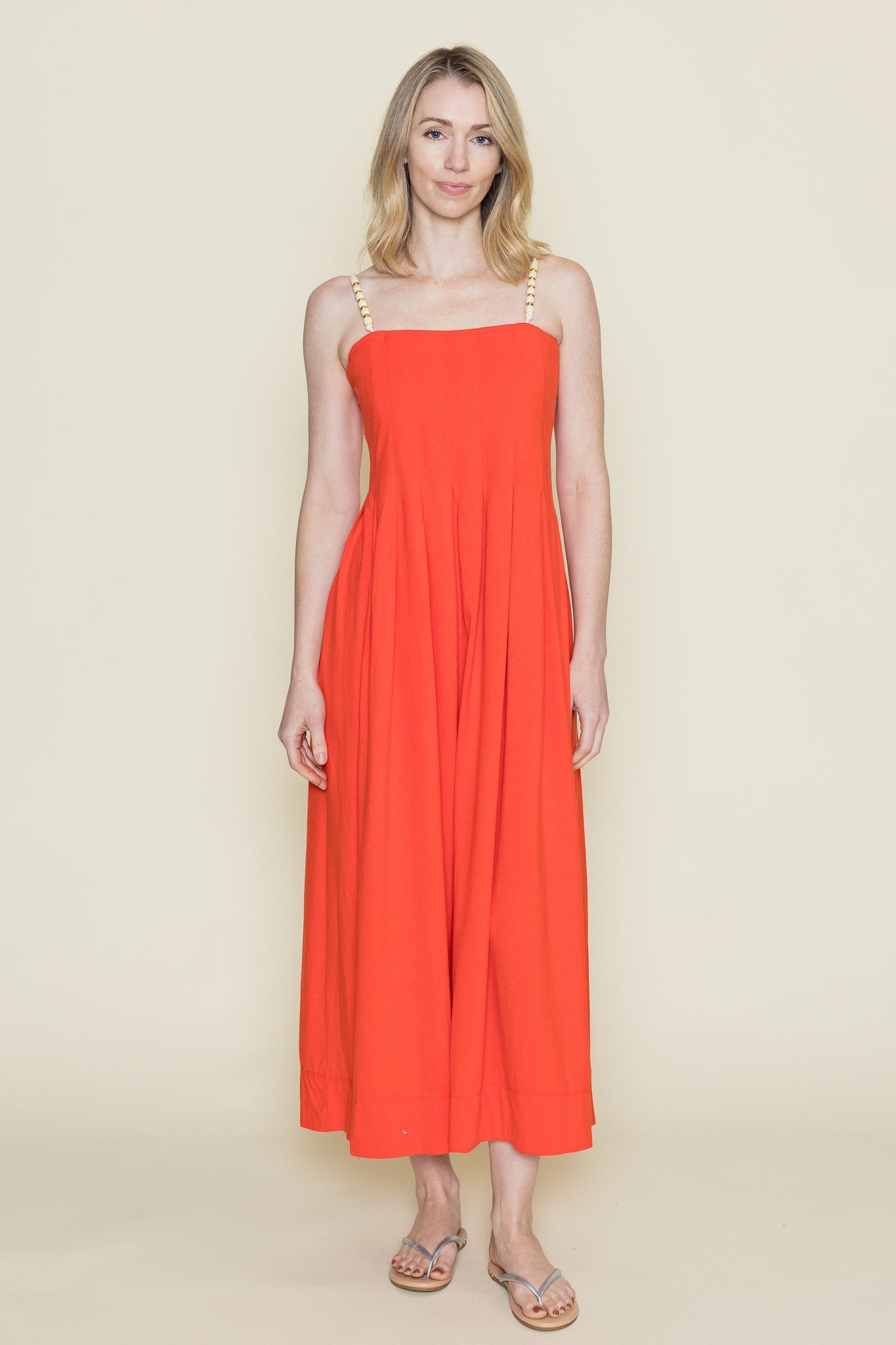 Never Dress – Shop Common Thread