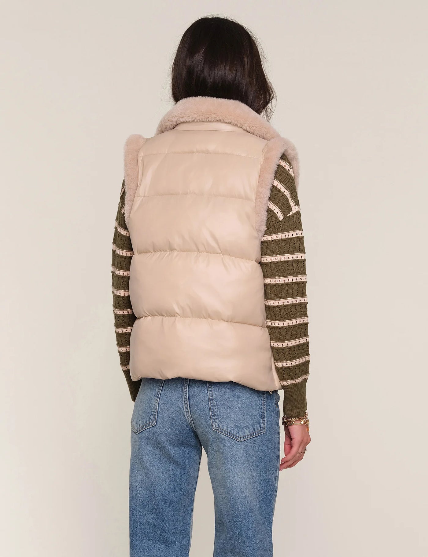 Serra Vest