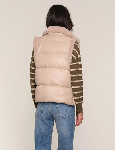 Serra Vest